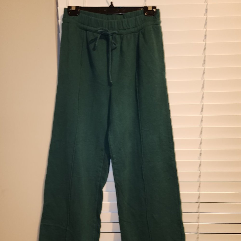  Urban Outfitters UO Out From Under Jadyn Lounge Puddle Pants Small Green